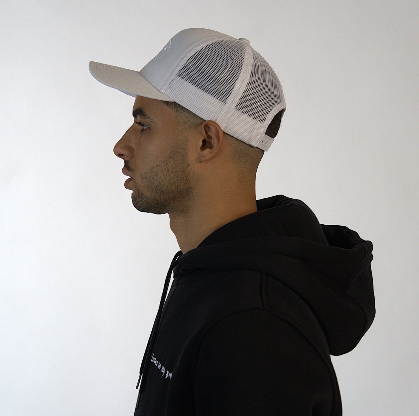 TRUCKER - WHITE