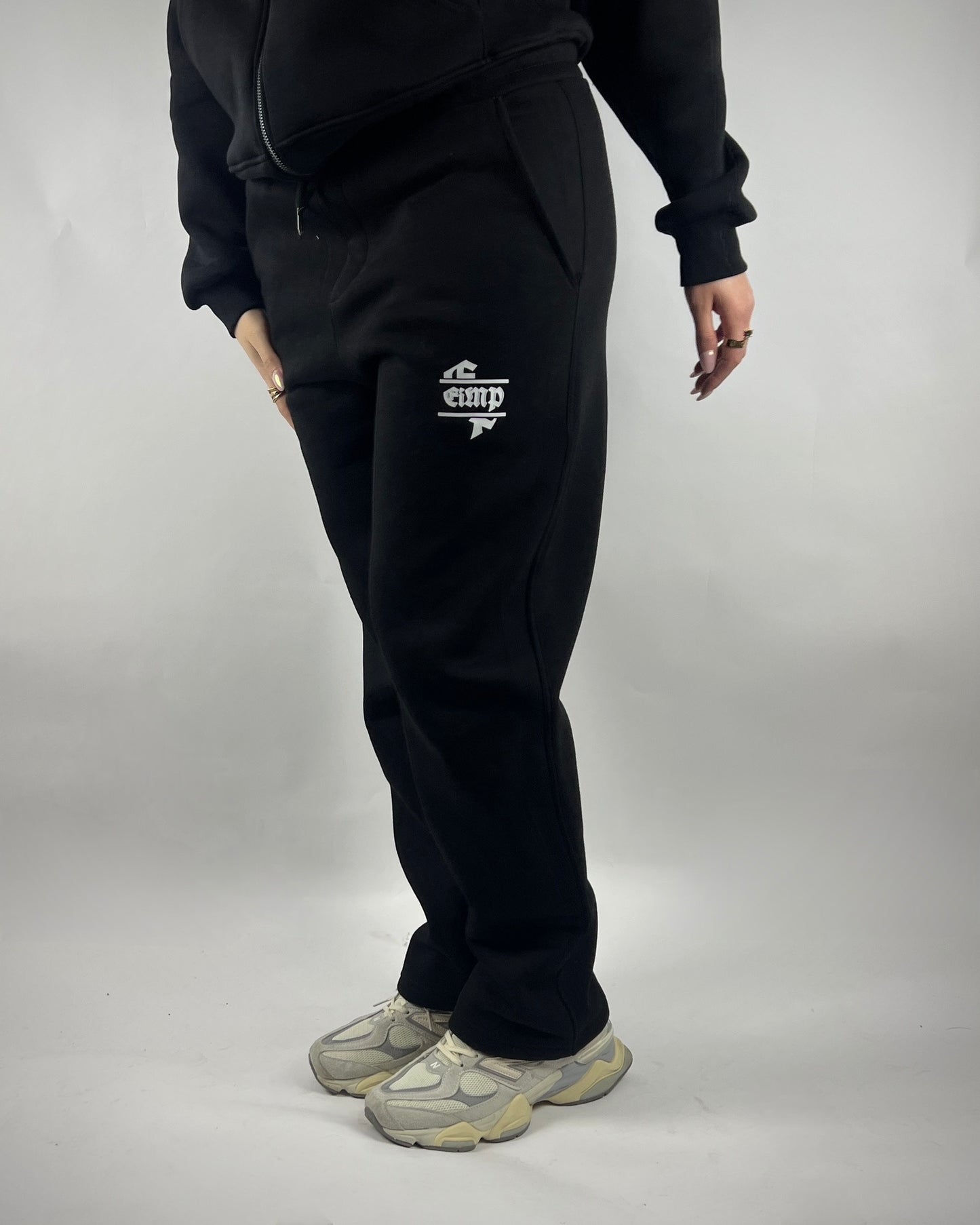 TROUSERS - BLACK (W)