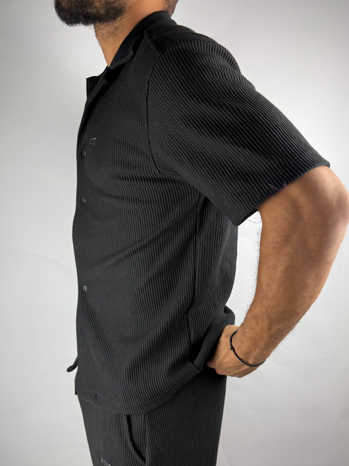 CORD SHIRT - BLACK